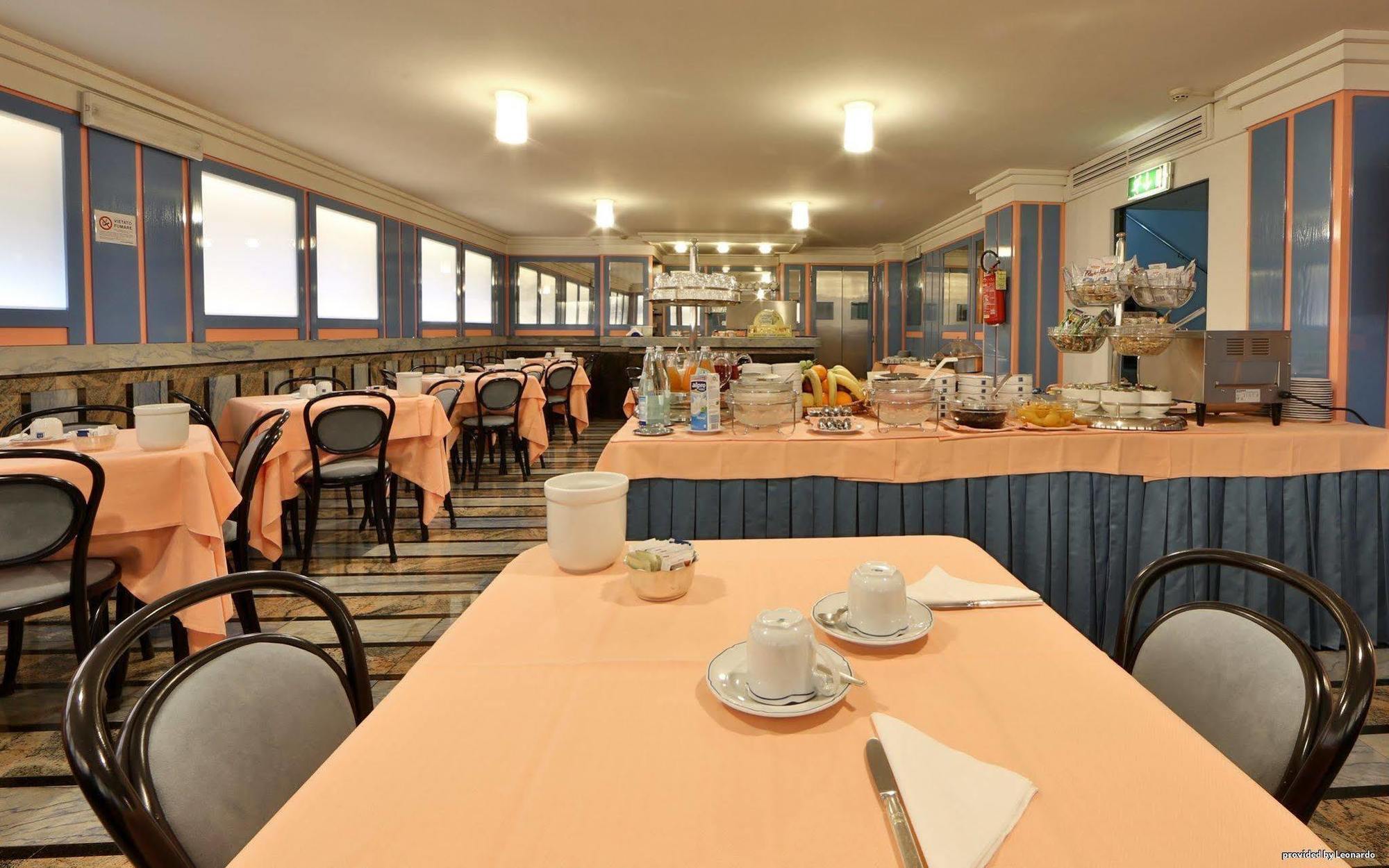 ראבנה Hotel Bisanzio מראה חיצוני תמונה